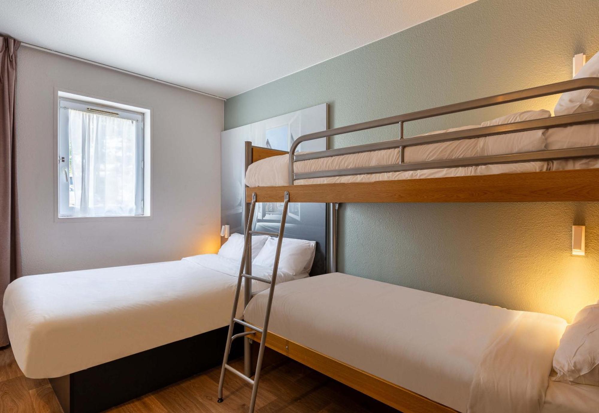 B&B Hotel Chartres Le Coudray Exterior foto